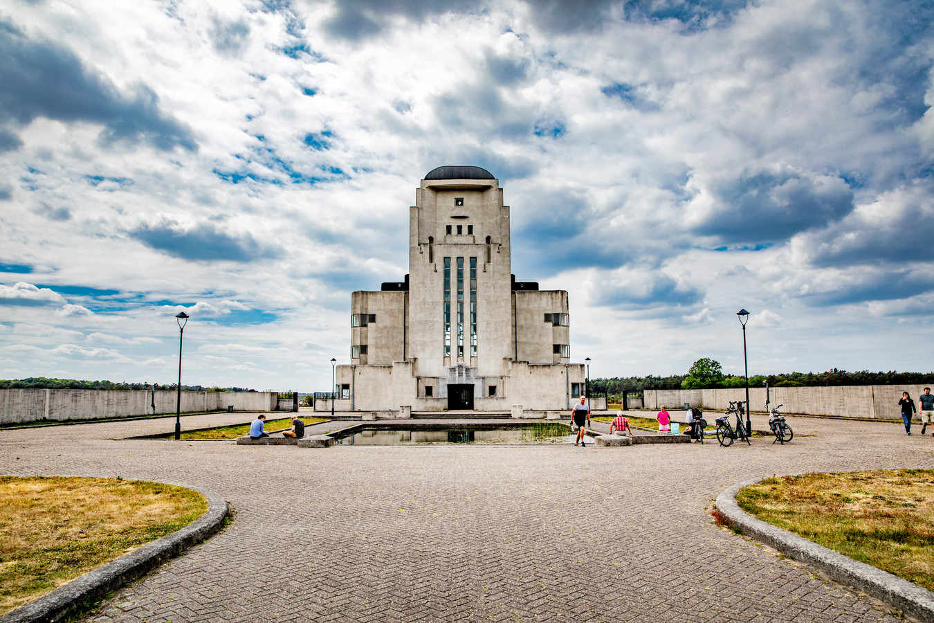 D66 Apeldoorn — Schriftelijke vragen Radio Kootwijk