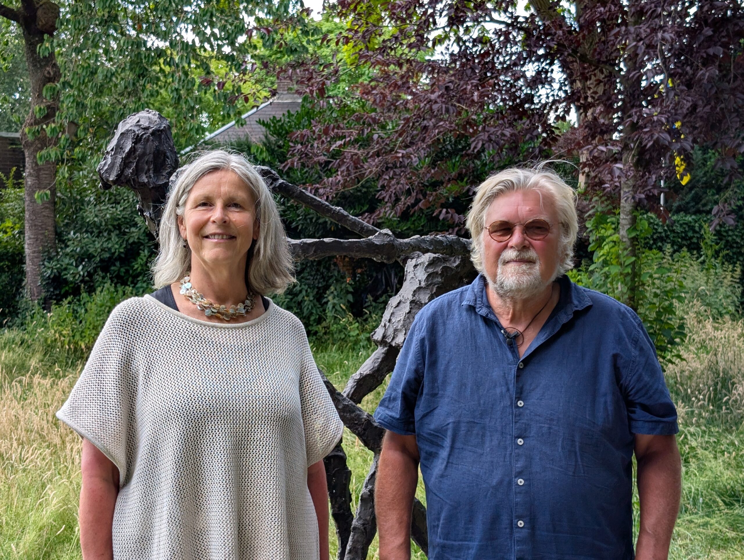 Kunst terug in het straatbeeld: beelden geplaatst in Kromme Rijnwijk