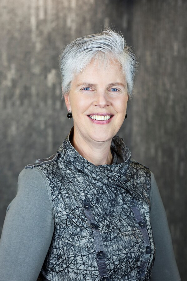 Portretfoto Annemieke Traag