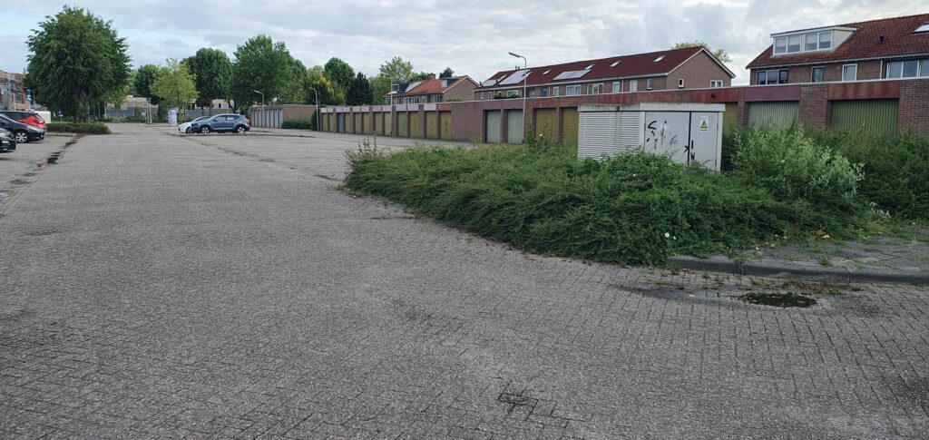 Nicolaas Beetsplein, Hoogeveen