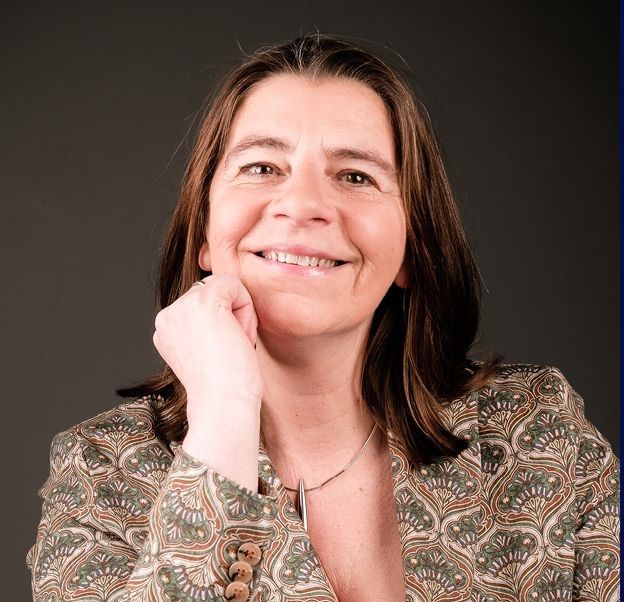 Annelies Barnard