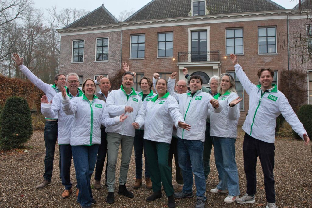 Kandidaat-raadsleden en bestuursleden van D66 Stichtse Vecht voor Boom en Bosch in Breukelen (december 2025).