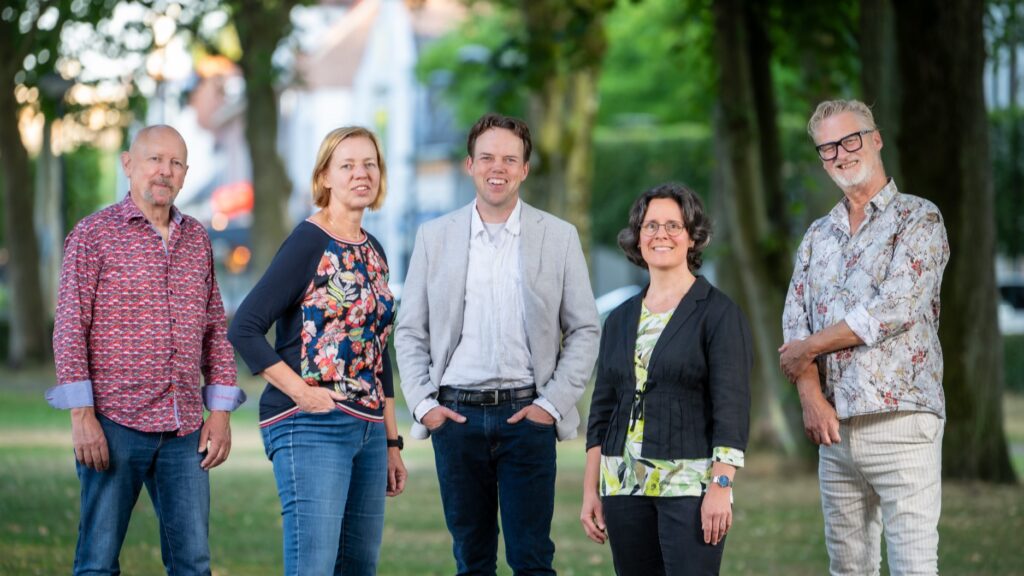Groepsfoto kandidaten D66 Valkenswaard gemeenteraadsverkiezingen maart 2026