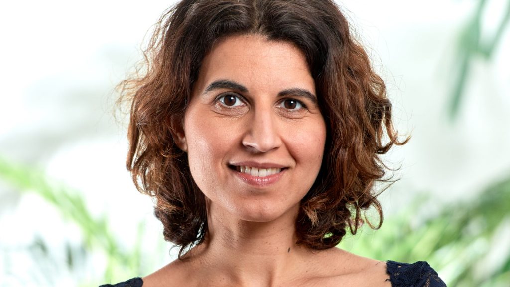 Hind Dekker-Abdulaziz